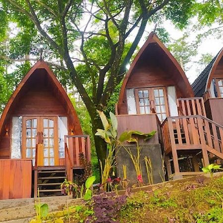 Willa Welirang Forest Pacet Mojokerto Zewnętrze zdjęcie